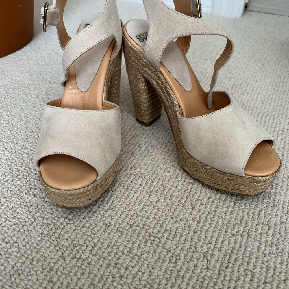 Andre assous Sasha suede platform espadrille heels in bone size 38 new in box